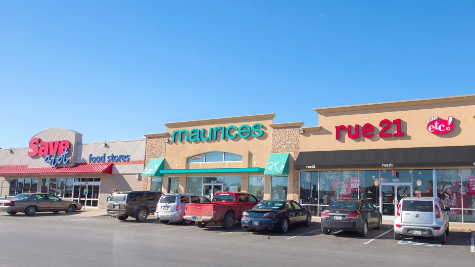 CHK Southland Shopping Center- 1724 S 4th Street — Lease in Chickasha, OK, photo 1 of 1