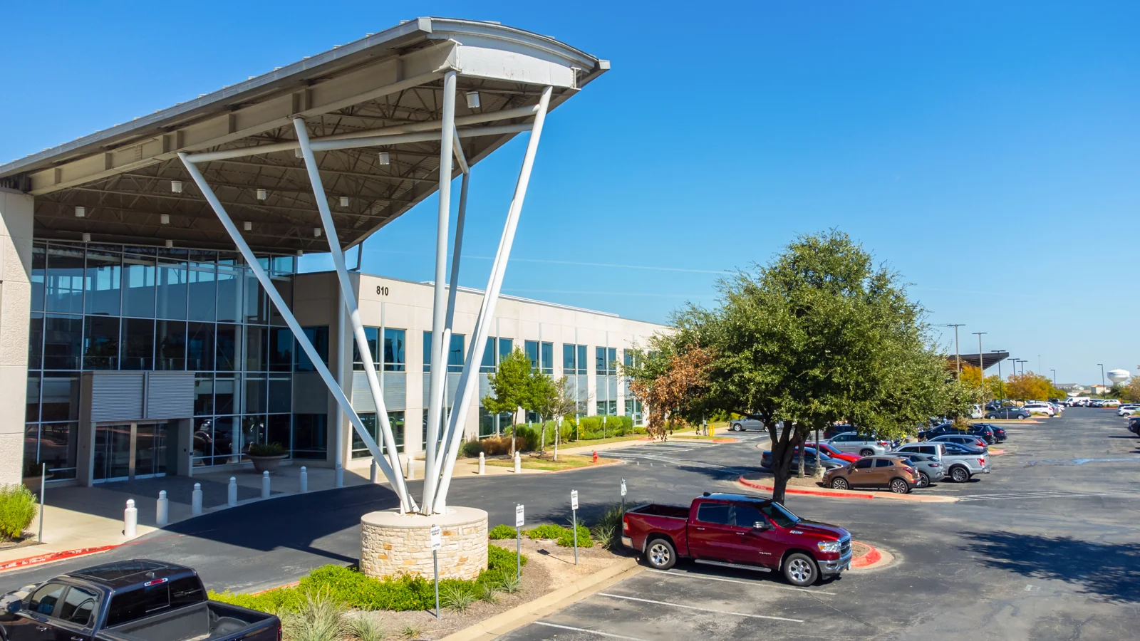 Summit I — Lease in Round Rock, TX, photo 2 of 6