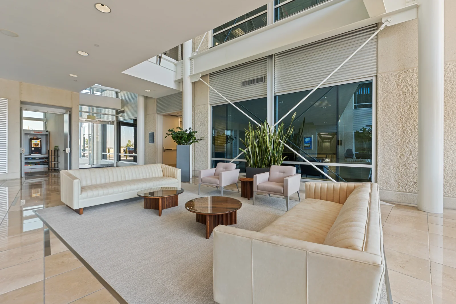 Summit I — Lease in Round Rock, TX, photo 3 of 6