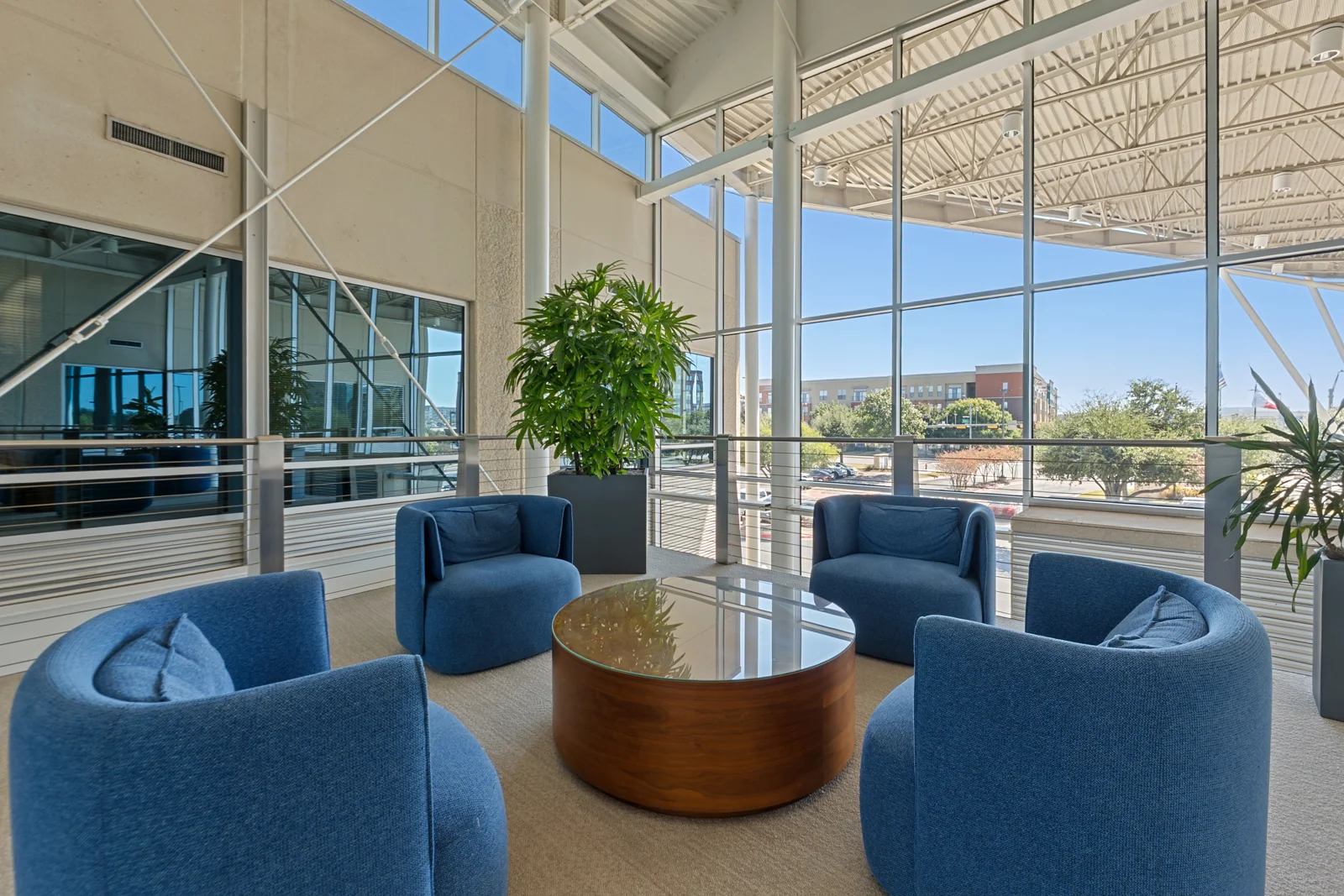 Summit I — Lease in Round Rock, TX, photo 4 of 6
