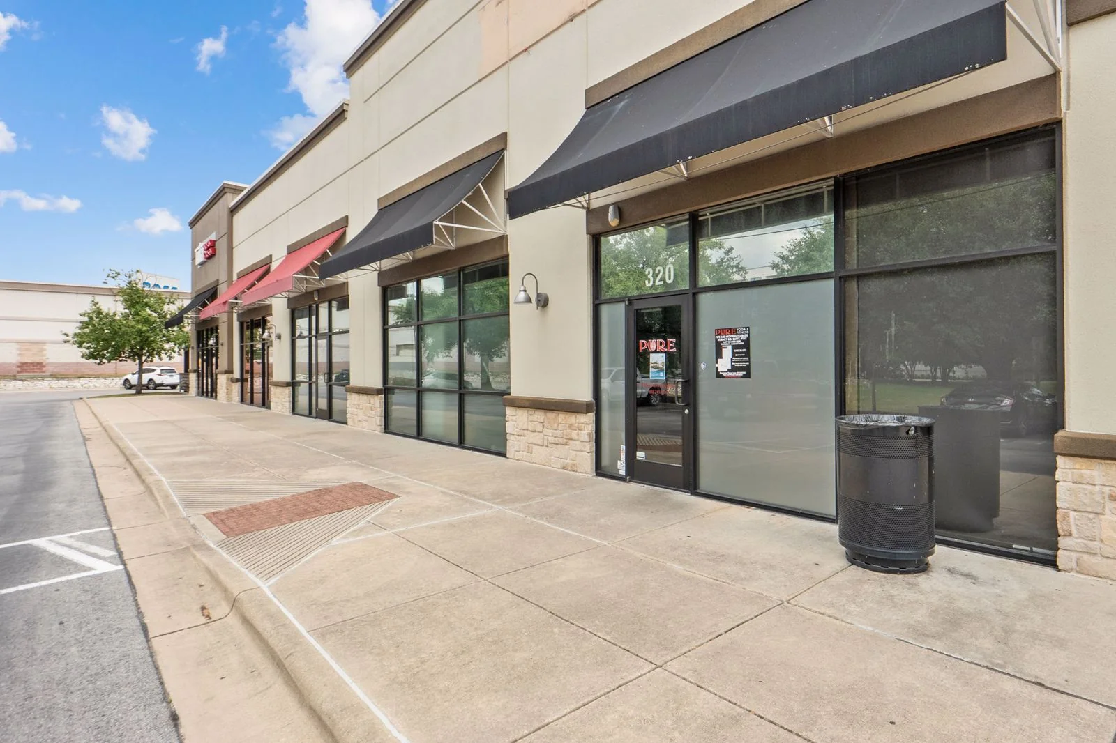 Northcross Mall — Lease in Austin, TX, photo 7 of 8