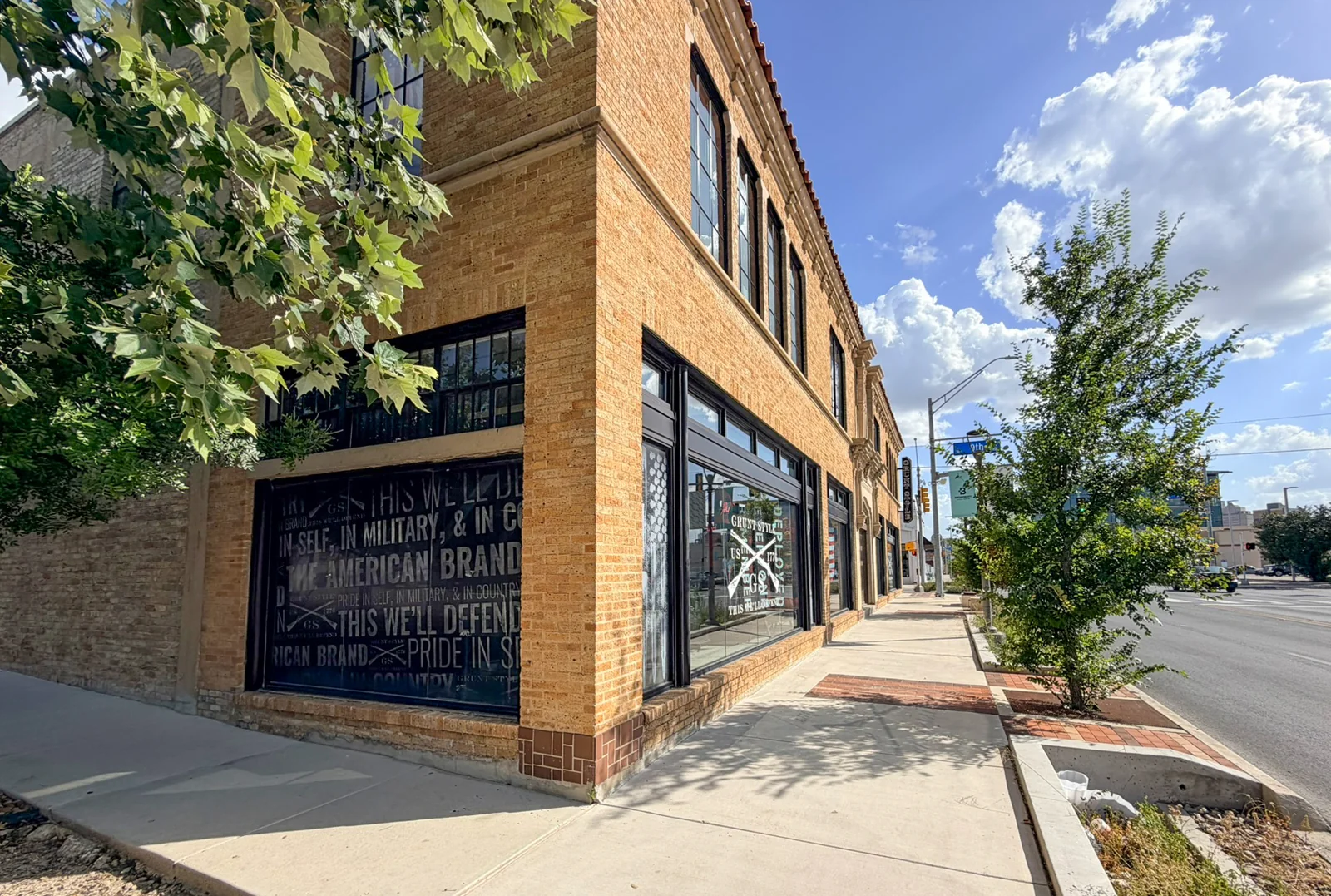 Office in San Antonio, TX — Lease in San Antonio, TX, photo 2 of 3