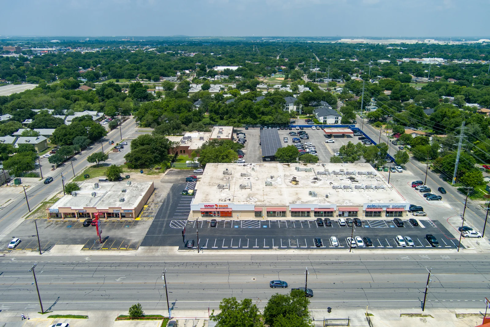 Zarzamora Crossing — Lease in San Antonio, TX, photo 3 of 3