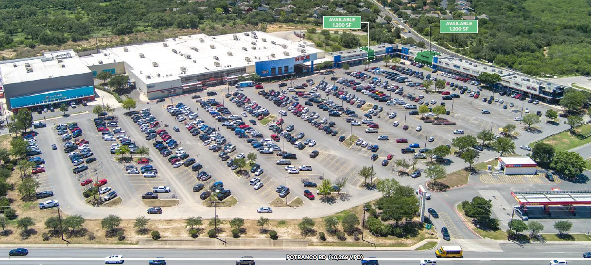 H-E-B Plus! at Potranco — Lease in San Antonio, TX, photo 3 of 3