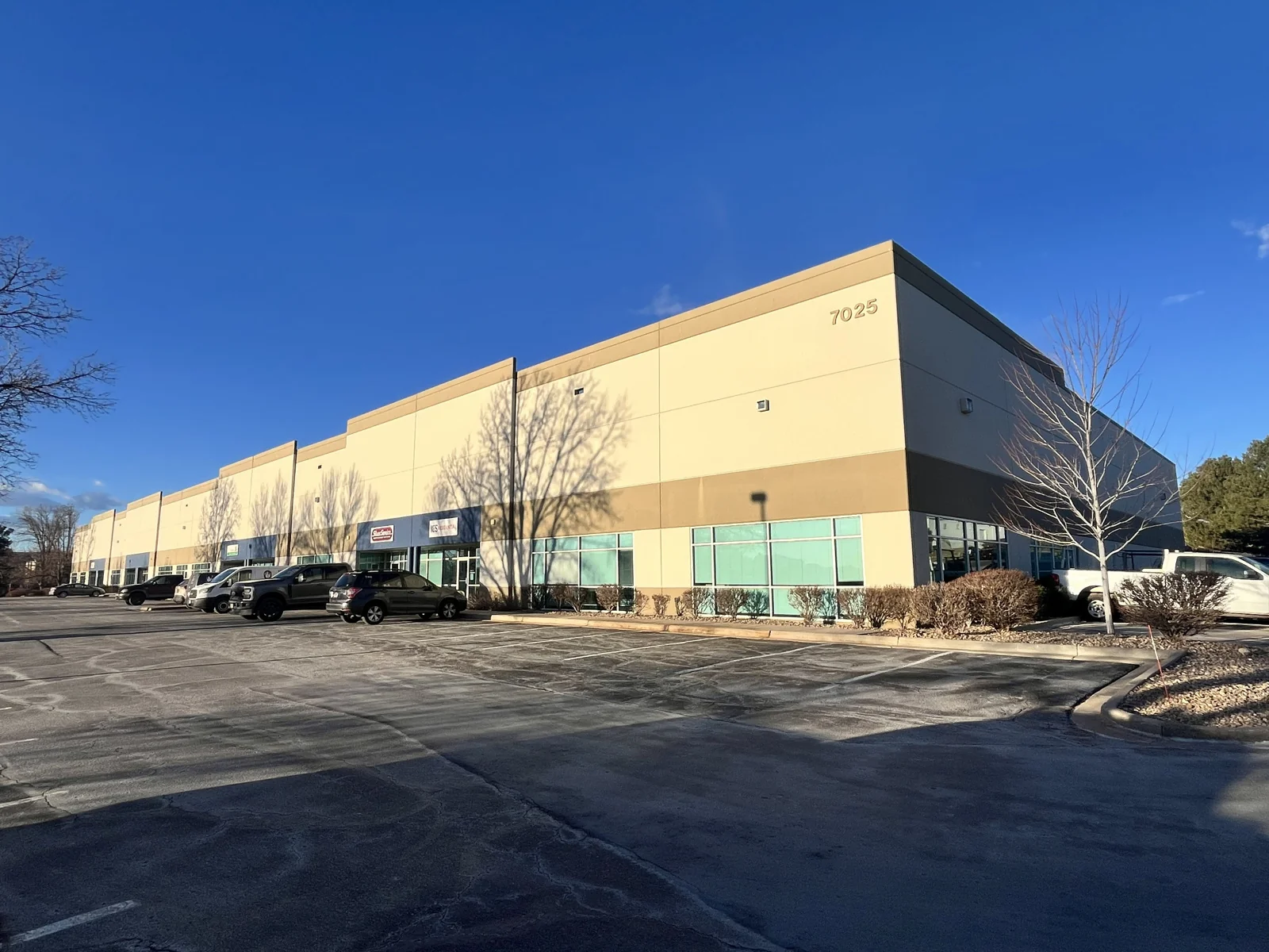Rampart Distribution Center II — Lease in Centennial, CO, photo 1 of 1