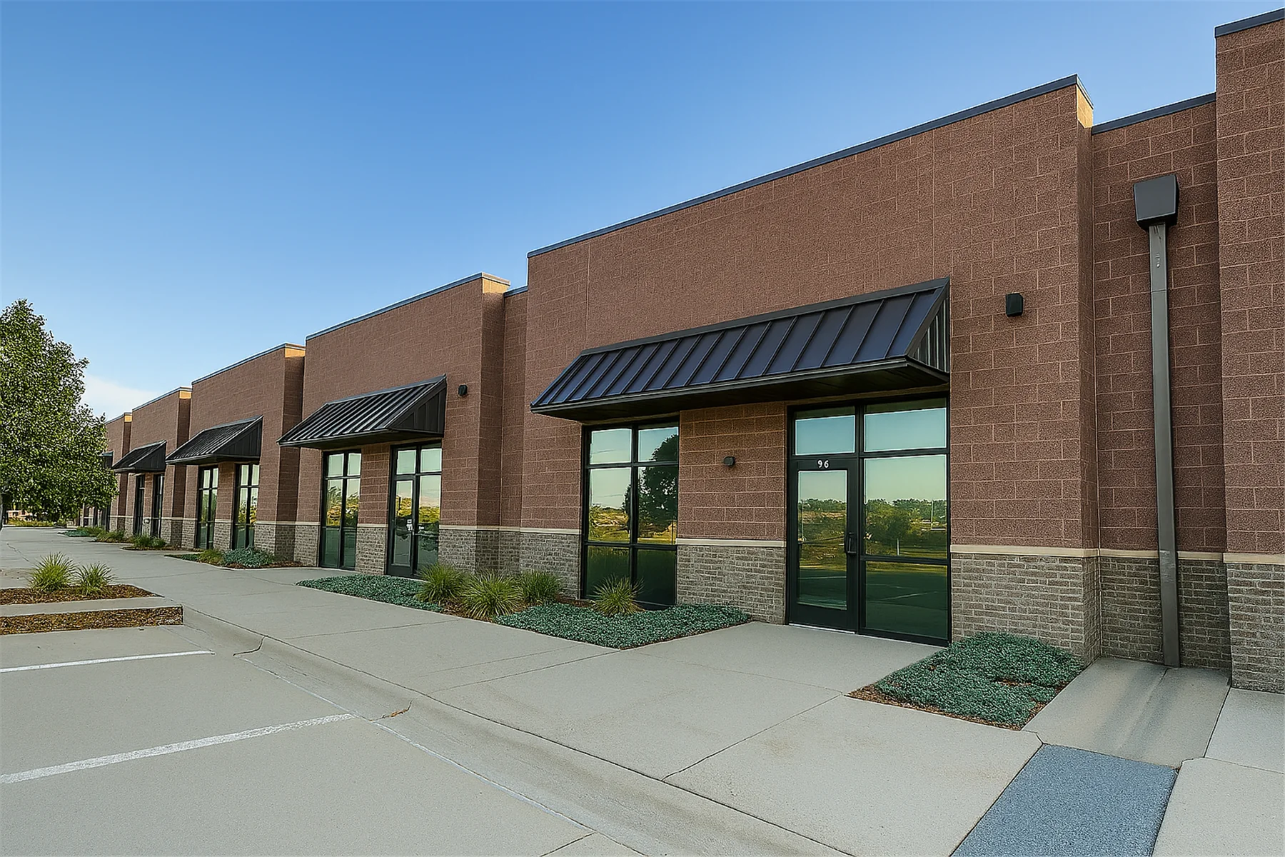 959 E 11th St. — Lease in Loveland, CO, photo 1 of 7