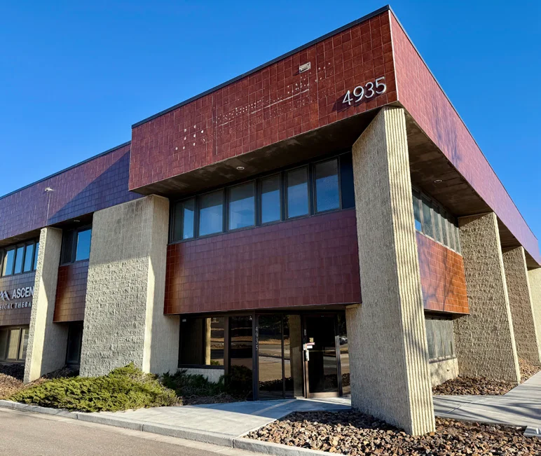 Office in Colorado Springs, CO — Lease in Colorado Springs, CO, photo 2 of 8
