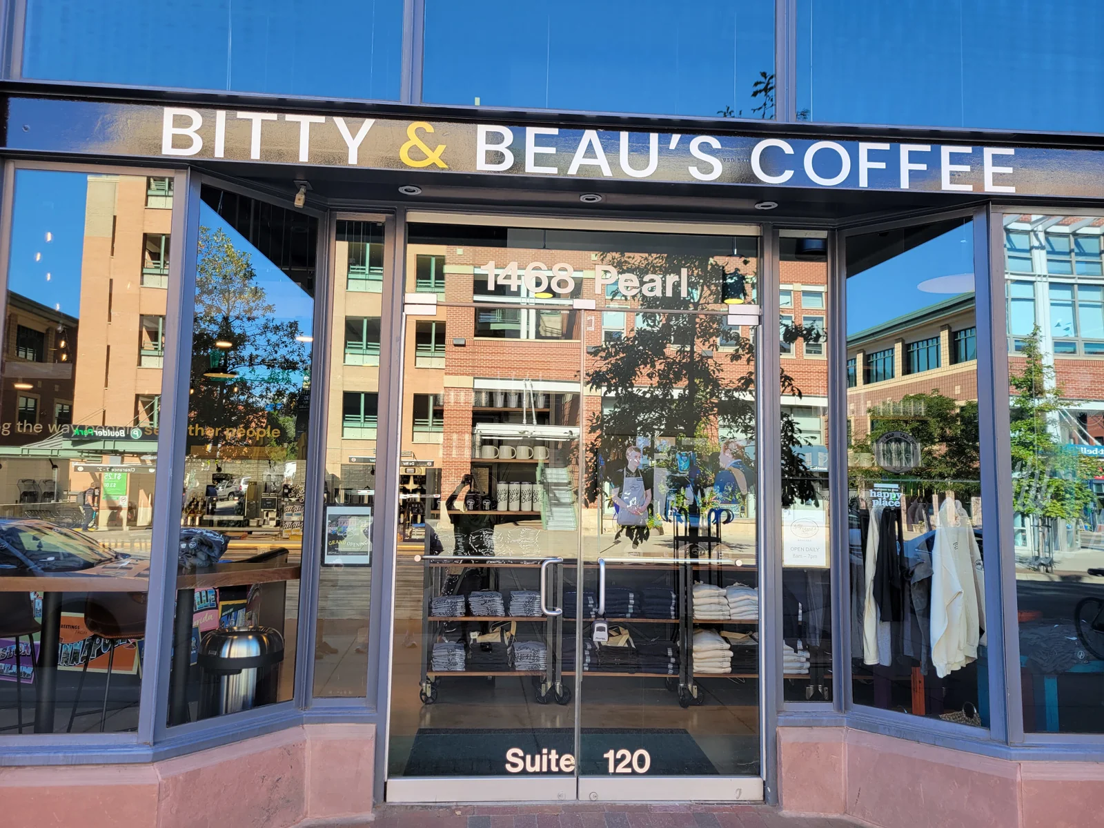 Retail in Boulder, CO — Lease in Boulder, CO, photo 3 of 8
