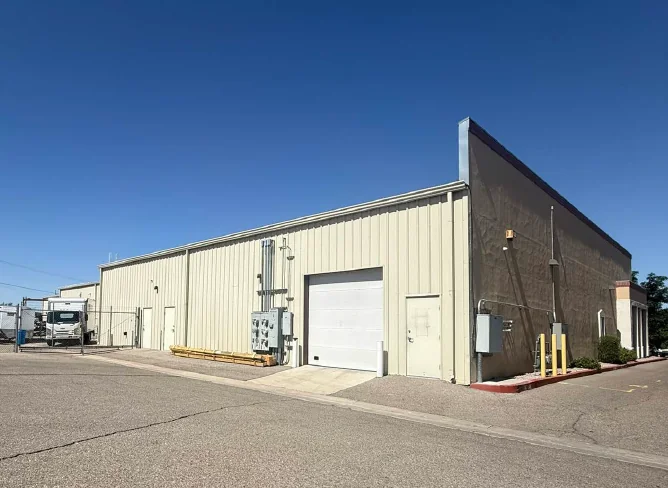 Industrial in Albuquerque, NM — Lease in Albuquerque, NM, photo 2 of 3