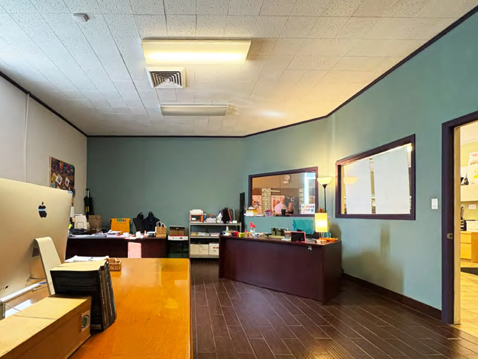 Central El Paso Office/Warehouse — Sale in El Paso, TX, photo 8 of 8
