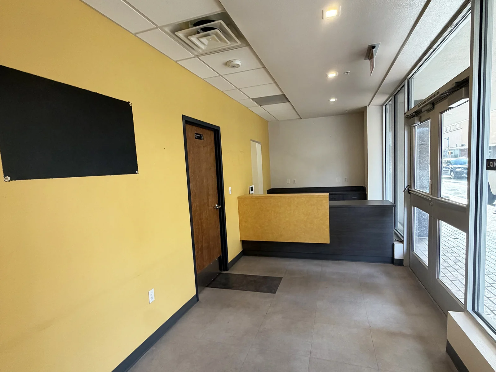 Blue Flame Building: Ground Floor Lease — Lease in El Paso, TX, photo 6 of 8