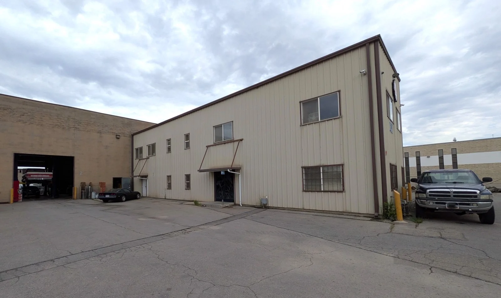 Industrial in Salt Lake City, UT — Sale in Salt Lake City, UT, photo 2 of 5
