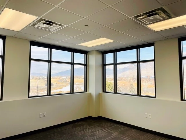 Office in Pleasant Grove, UT — Lease in Pleasant Grove, UT, photo 4 of 8