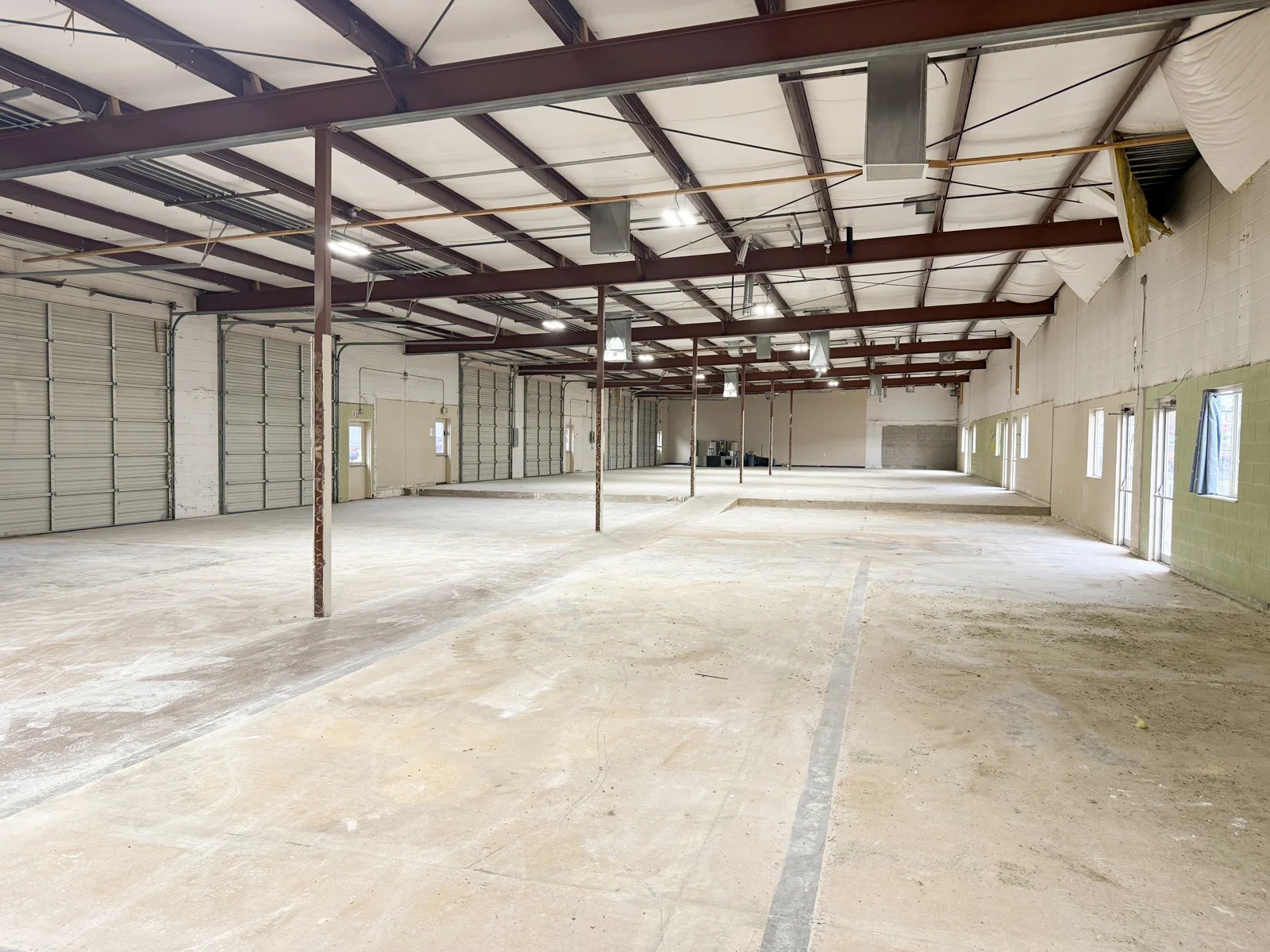 Industrial in Clearfield, UT — Sale in Clearfield, UT, photo 4 of 7