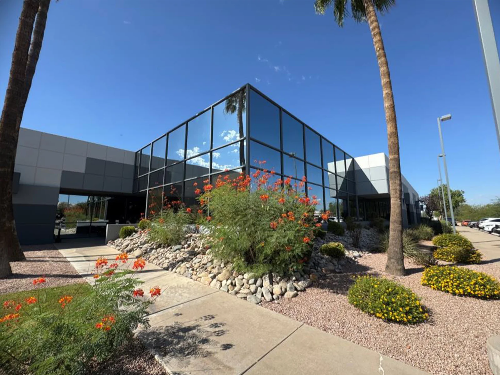 Butterfield Corporate Plaza — Lease in Tucson, AZ, photo 1 of 3