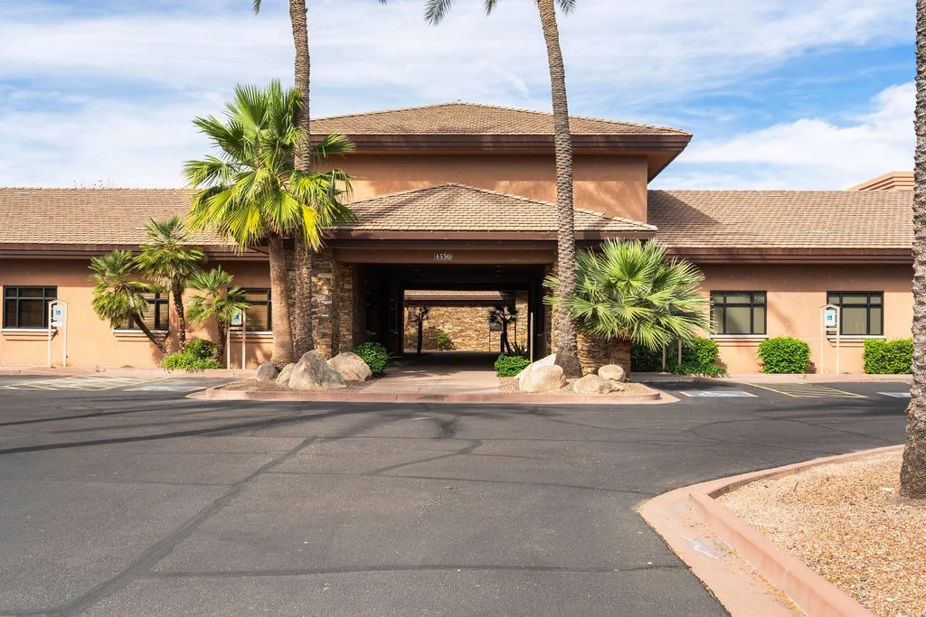 Harris Professional Plaza — Lease in Mesa, AZ, photo 6 of 8