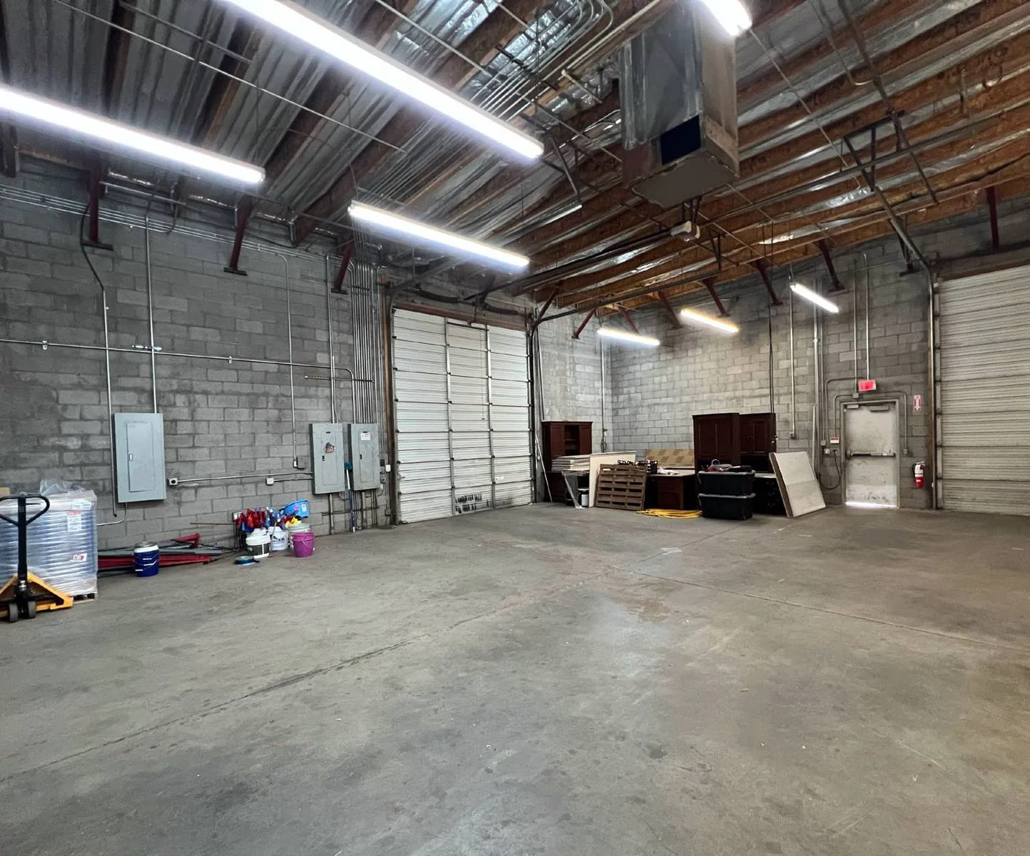 Industrial in Gilbert, AZ — Lease in Gilbert, AZ, photo 7 of 8