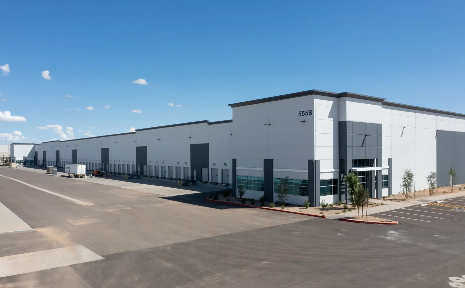 555 E Queen Creek Rd — Lease in Chandler, AZ, photo 1 of 1