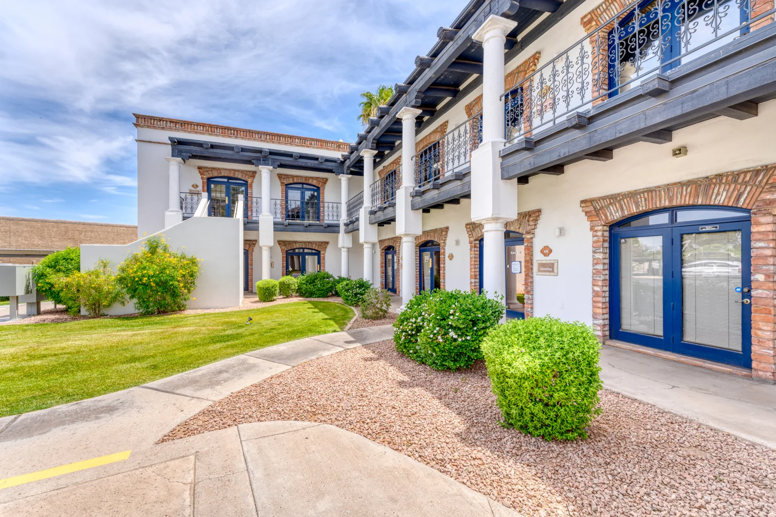 Dobson Professional Plaza — Lease in Mesa, AZ, photo 4 of 6