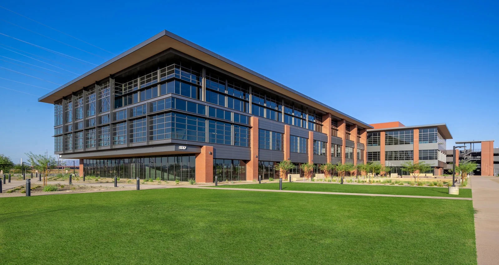 Horizon Bay — Lease in Tempe, AZ, photo 3 of 4
