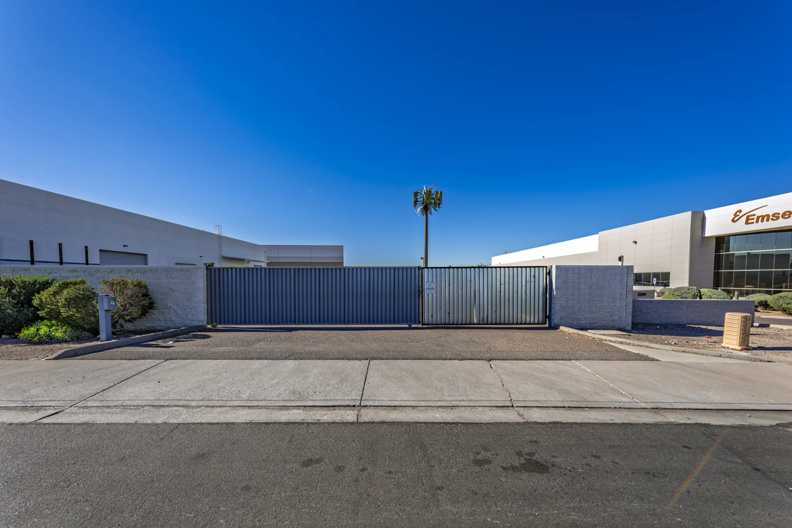 Industrial in Phoenix, AZ — Sale in Phoenix, AZ, photo 6 of 6
