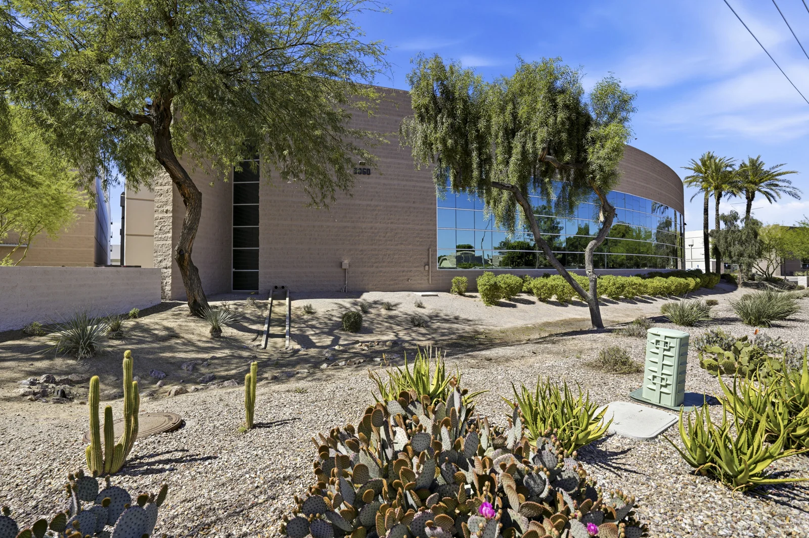 Industrial in Tempe, AZ — Lease in Tempe, AZ, photo 1 of 5