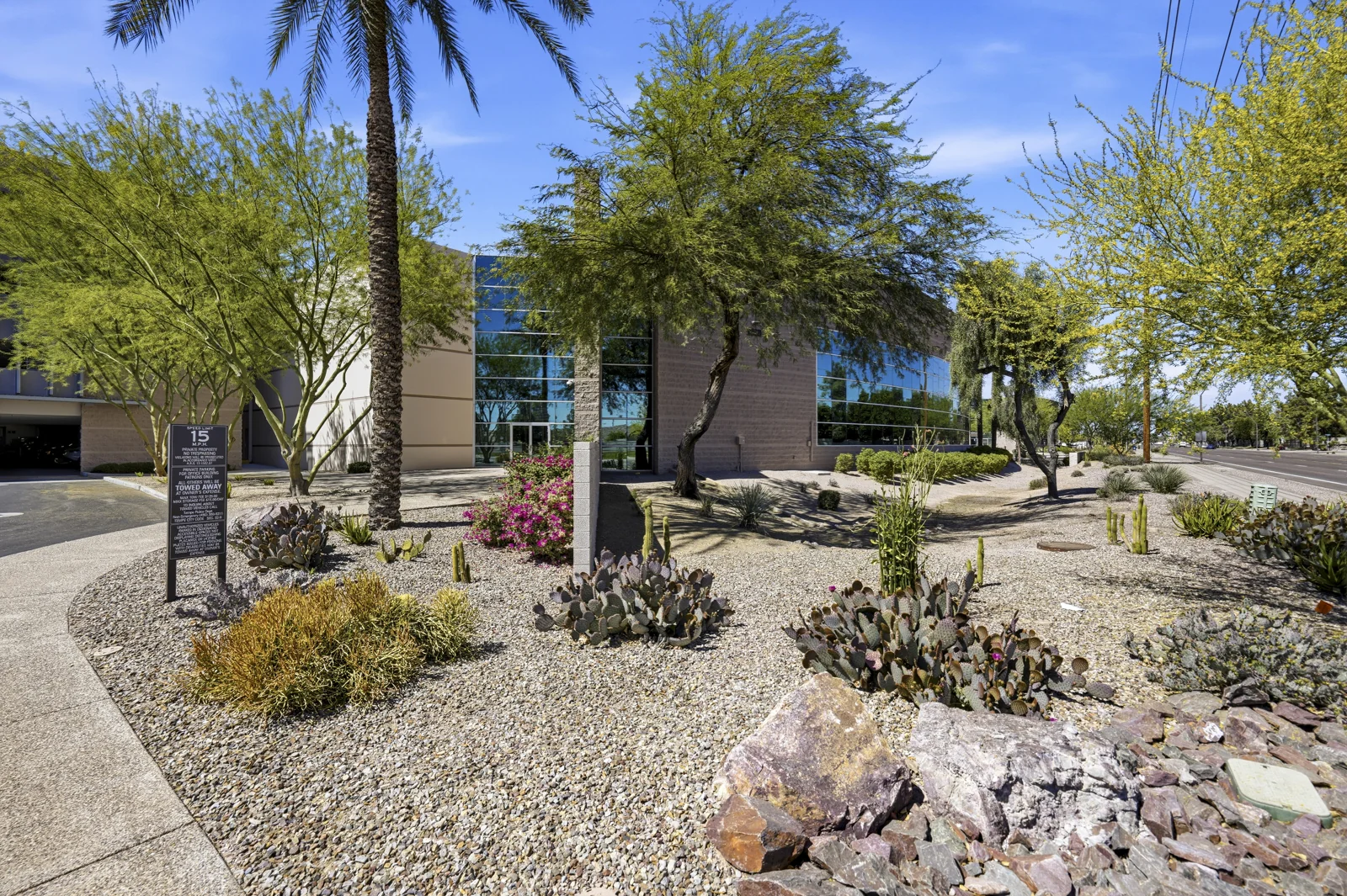 Industrial in Tempe, AZ — Lease in Tempe, AZ, photo 4 of 5