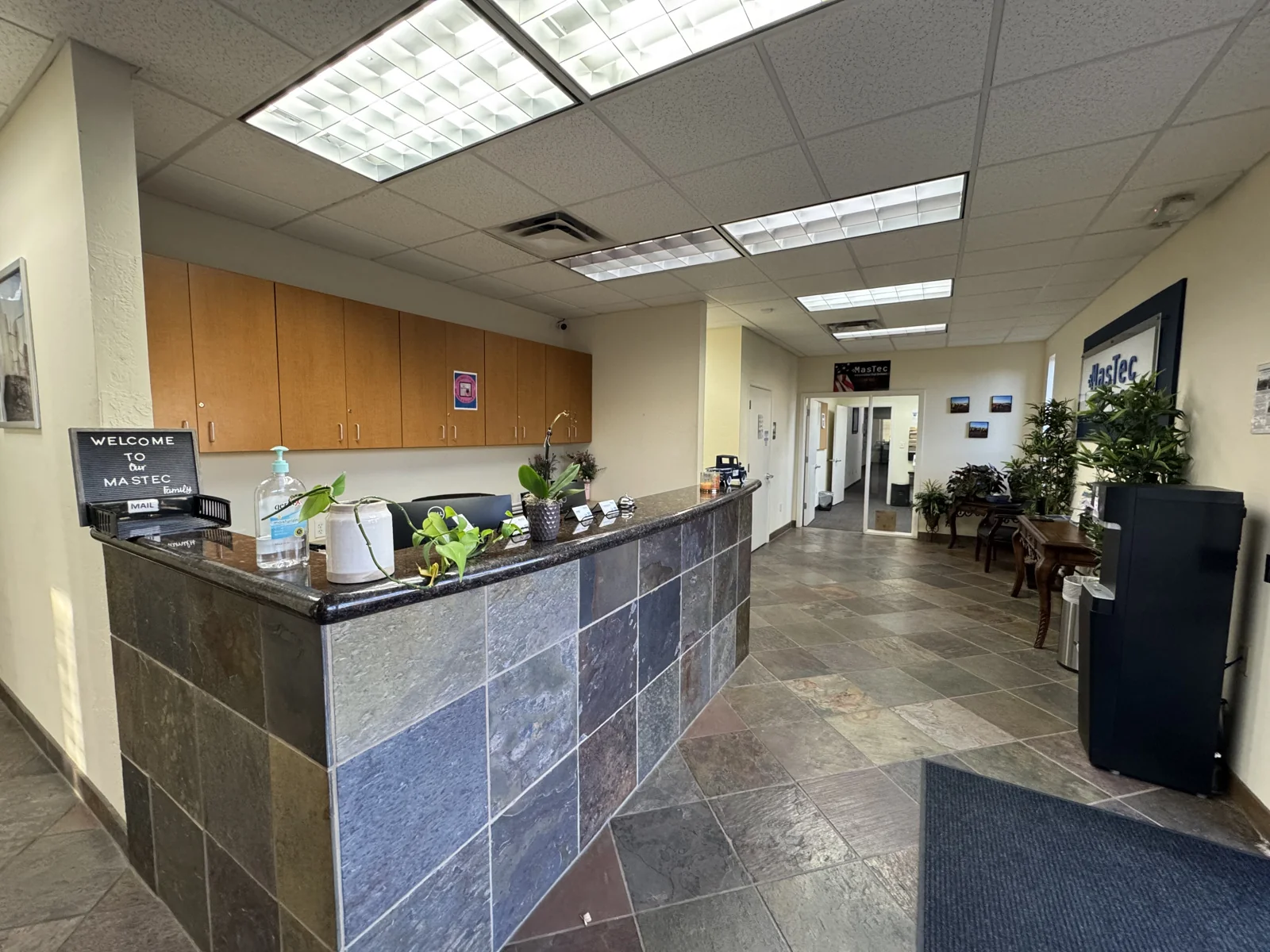 Industrial in Phoenix, AZ — Lease in Phoenix, AZ, photo 3 of 5