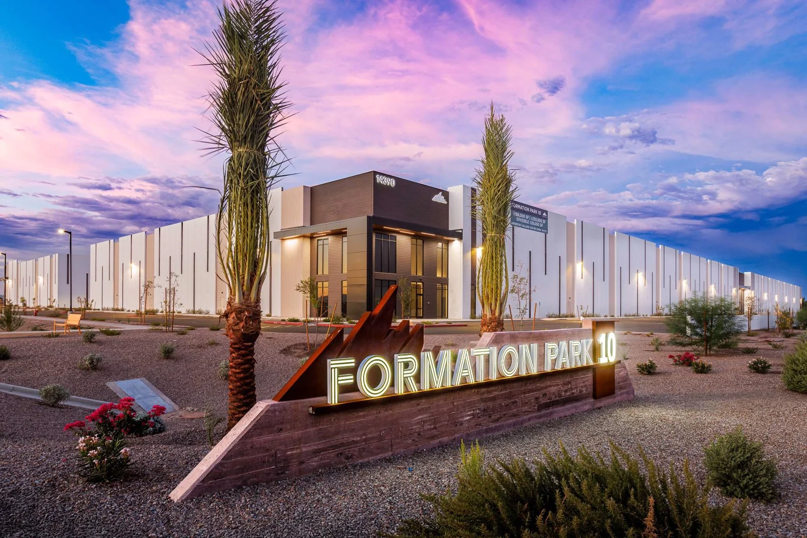 Formation Park 10 — Lease in Goodyear, AZ, photo 1 of 1