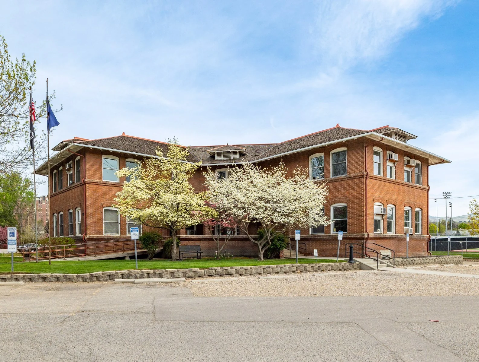 Bureau of Reclamation Building — Lease in Boise, ID, photo 1 of 8