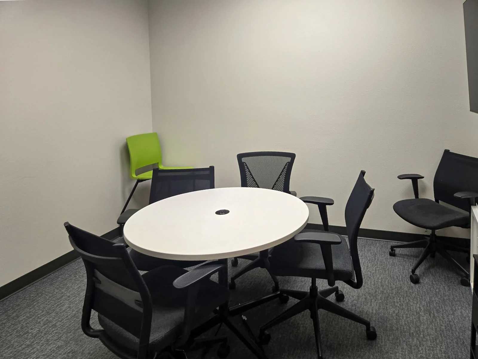 Office in Meridian, ID — Lease in Meridian, ID, photo 3 of 8