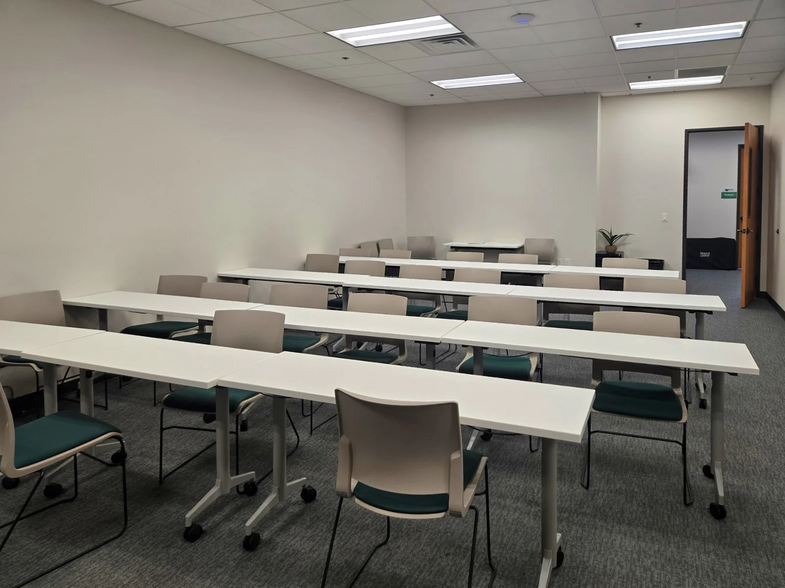 Office in Meridian, ID — Lease in Meridian, ID, photo 4 of 8