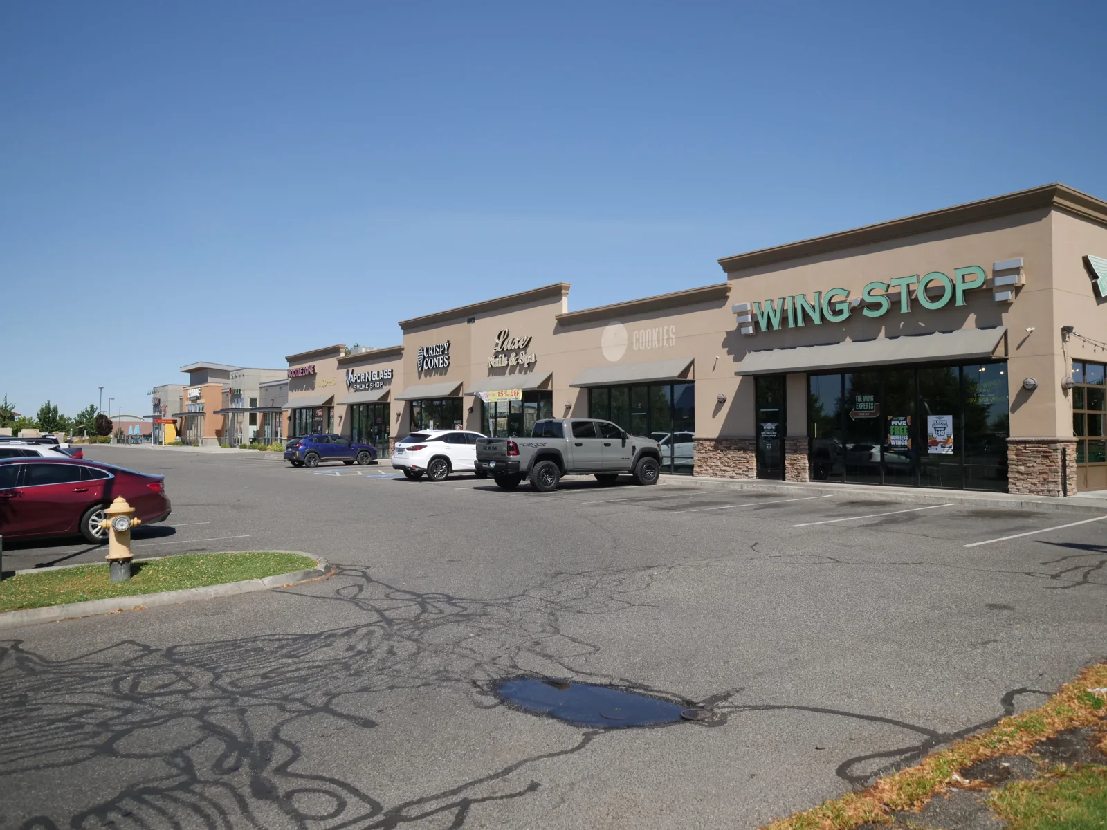 Retail in Pasco, WA — Lease in Pasco, WA, photo 1 of 2
