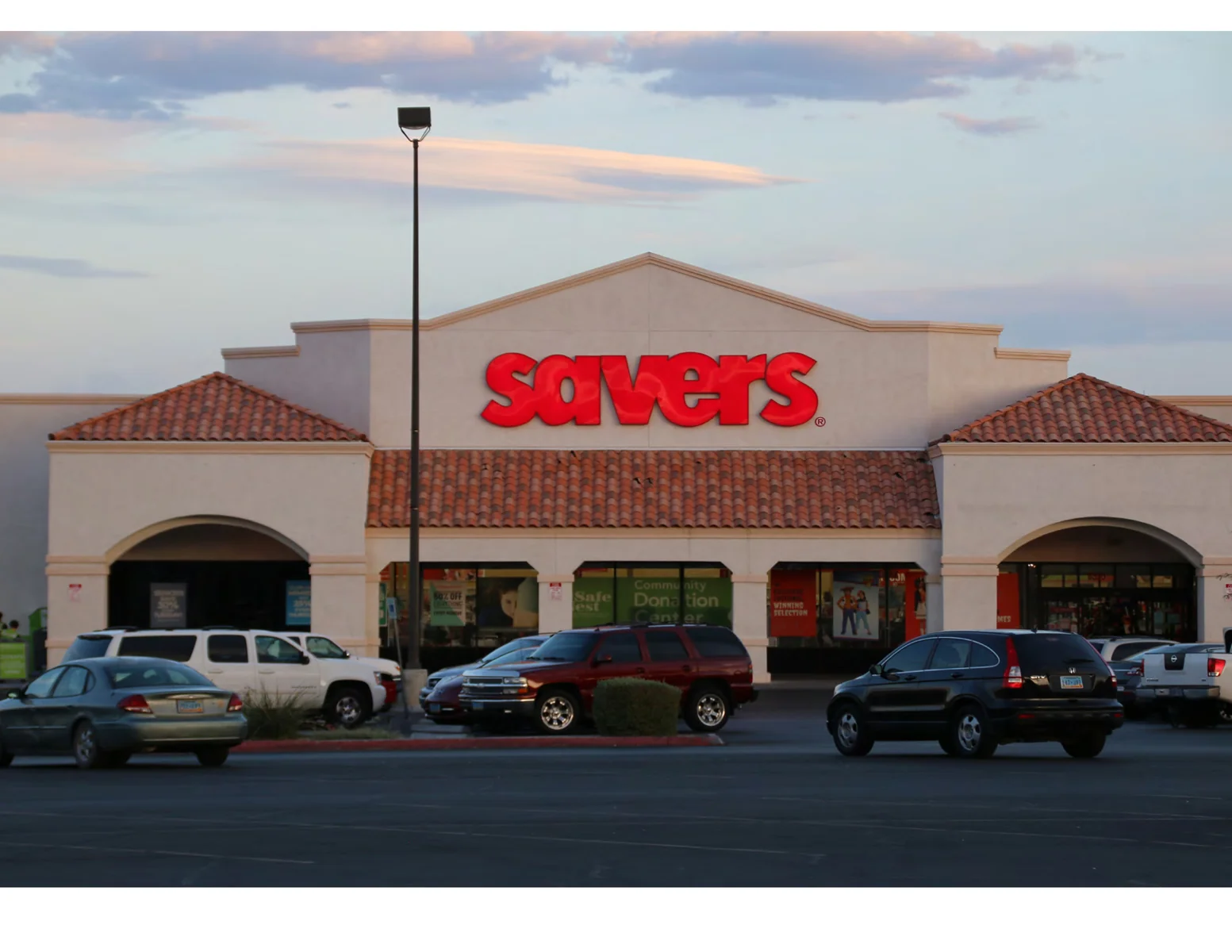 South Shores Shopping Center — Lease in Las Vegas, NV, photo 1 of 2