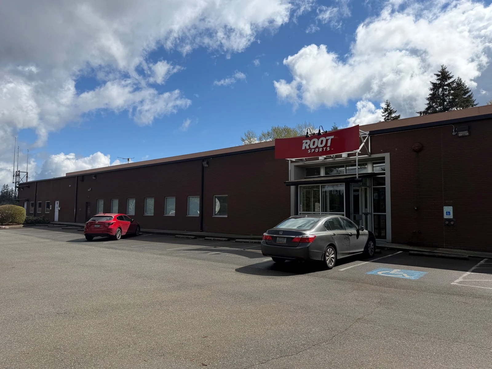 ROOT Sports Building — Lease in Bellevue, WA, photo 2 of 7