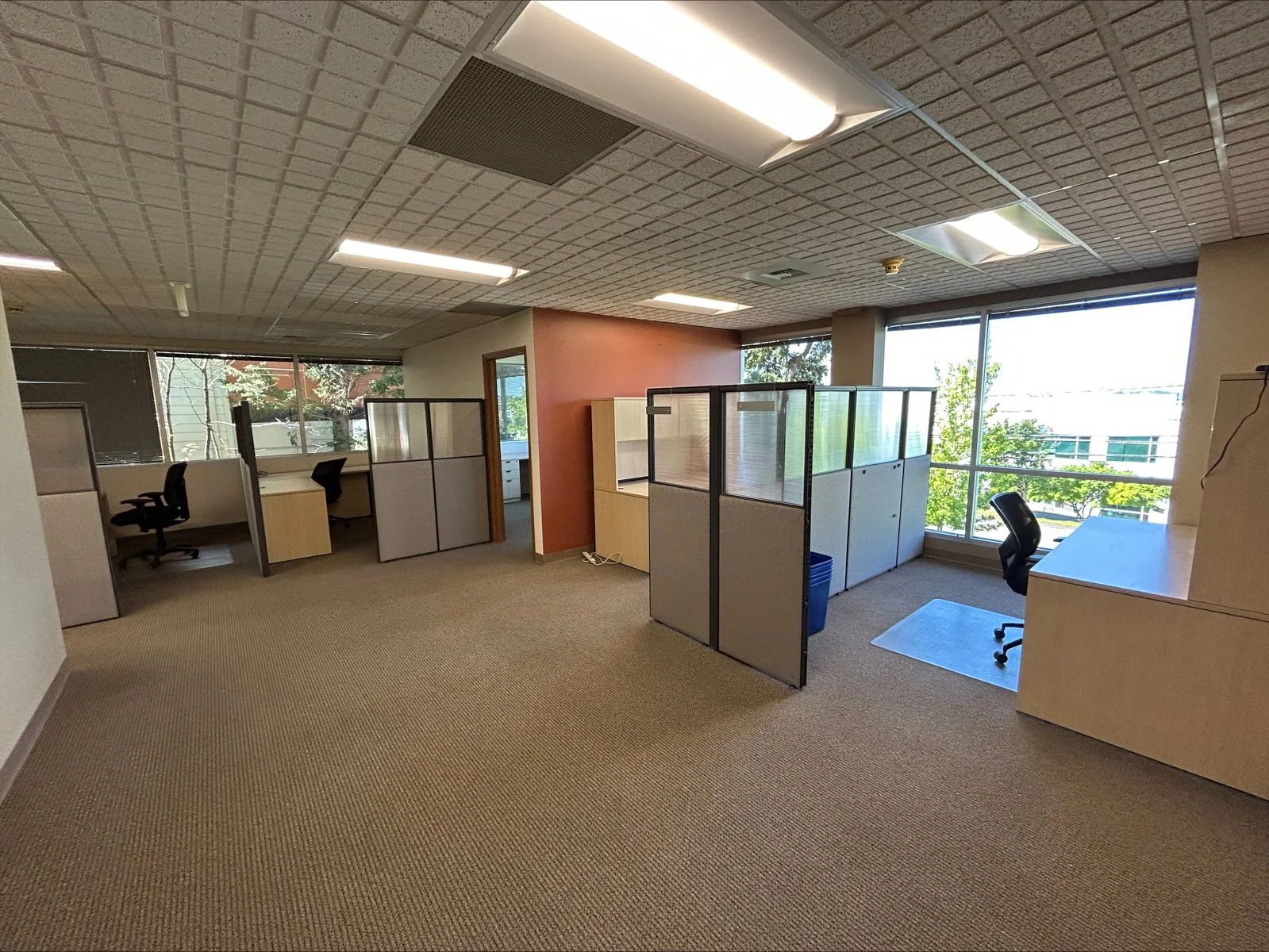 Houghton Plaza Office Building — Lease in Kirkland, WA, photo 2 of 6