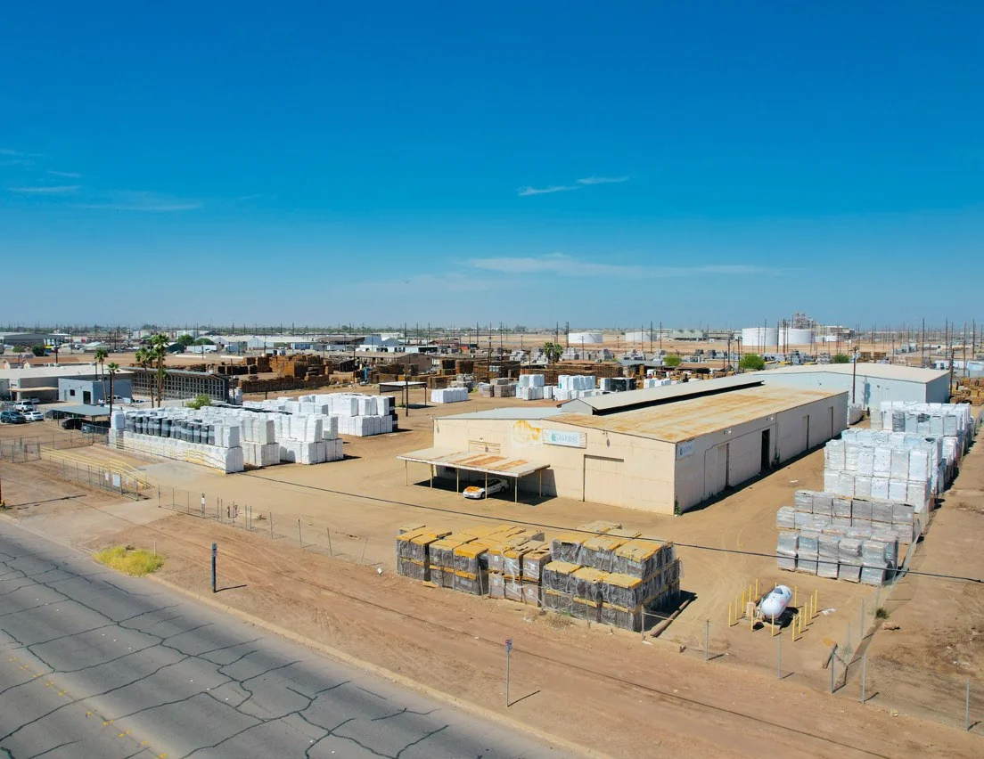 Industrial in El Centro, CA — Sale in El Centro, CA, photo 1 of 1