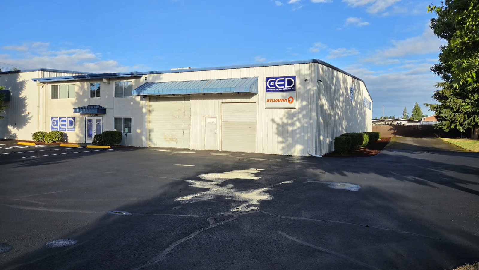 5320 Lacey Blvd, Lacey — Lease in Lacey, WA, photo 1 of 3