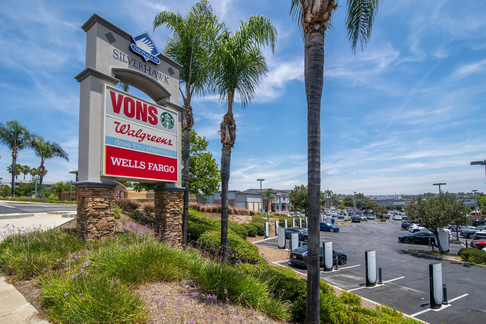 PLAZA AT SILVERHAWK — Lease in Murrieta, CA, photo 1 of 6
