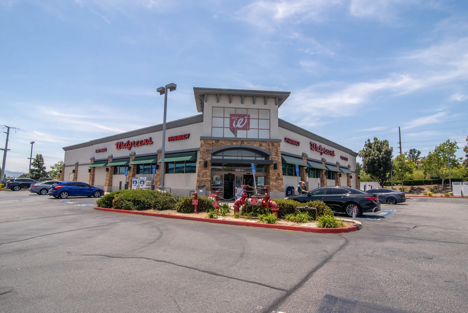 PLAZA AT SILVERHAWK — Lease in Murrieta, CA, photo 4 of 6
