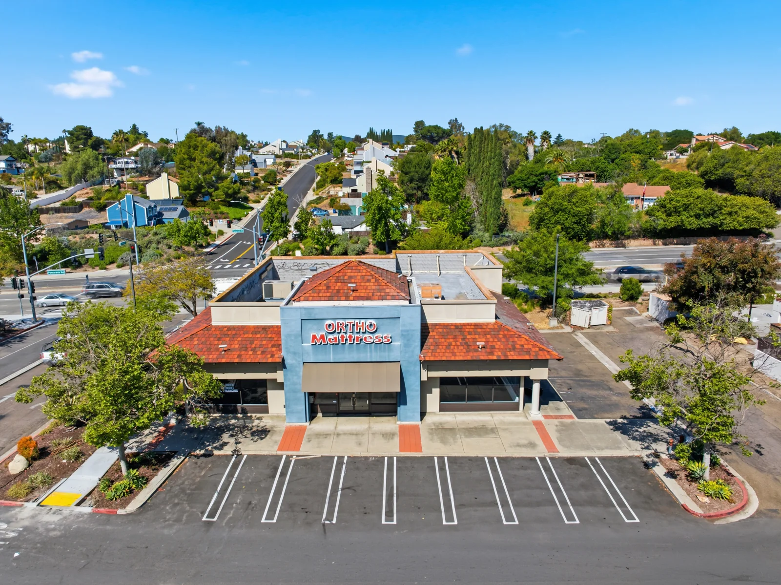 Retail in Poway, CA — Lease in Poway, CA, photo 2 of 5