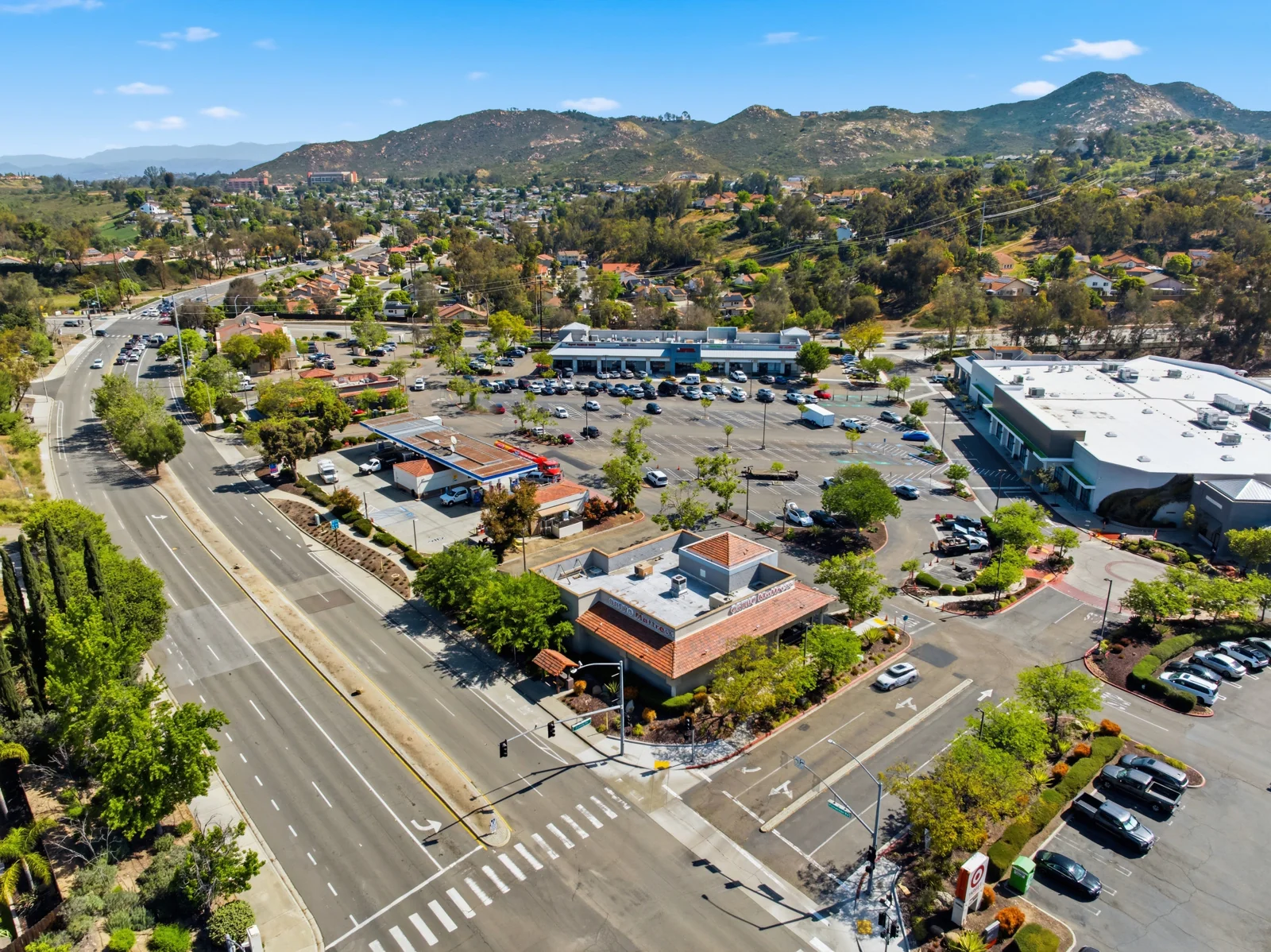 Retail in Poway, CA — Lease in Poway, CA, photo 3 of 5