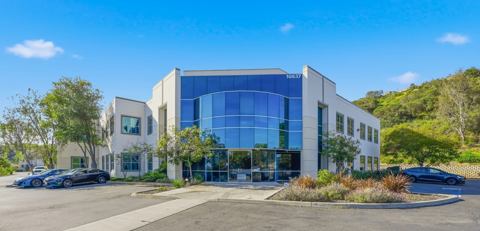 Industrial in San Diego, CA — Lease in San Diego, CA, photo 1 of 8
