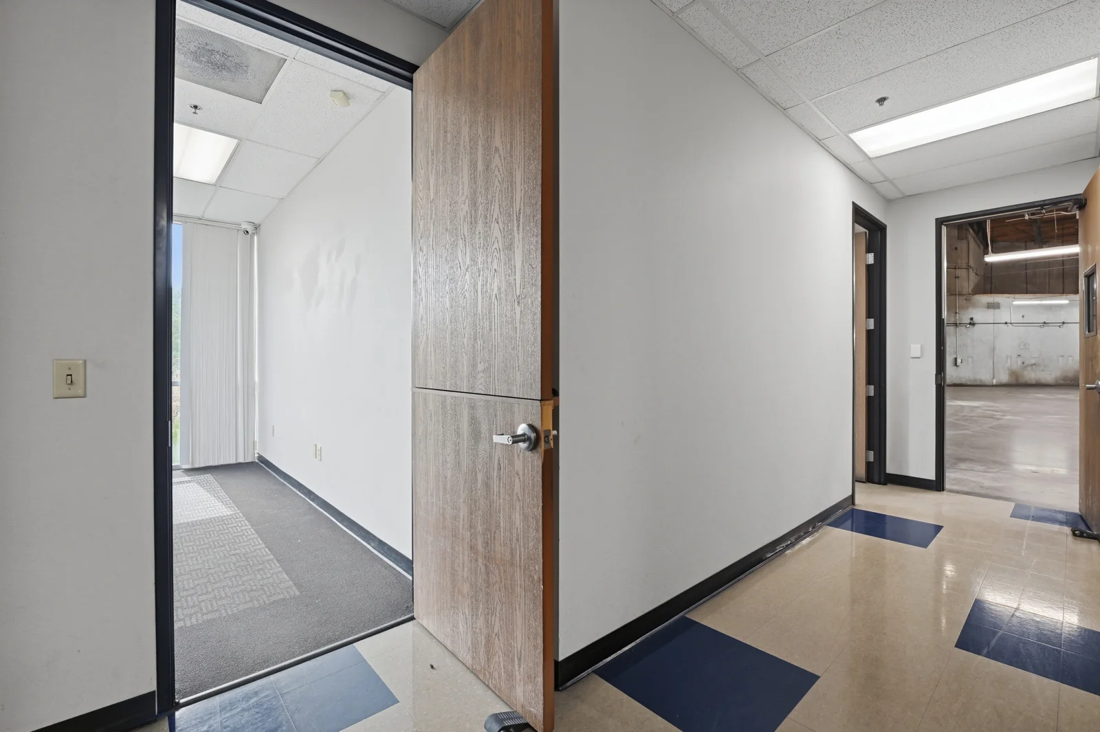 Industrial in San Diego, CA — Lease in San Diego, CA, photo 5 of 8