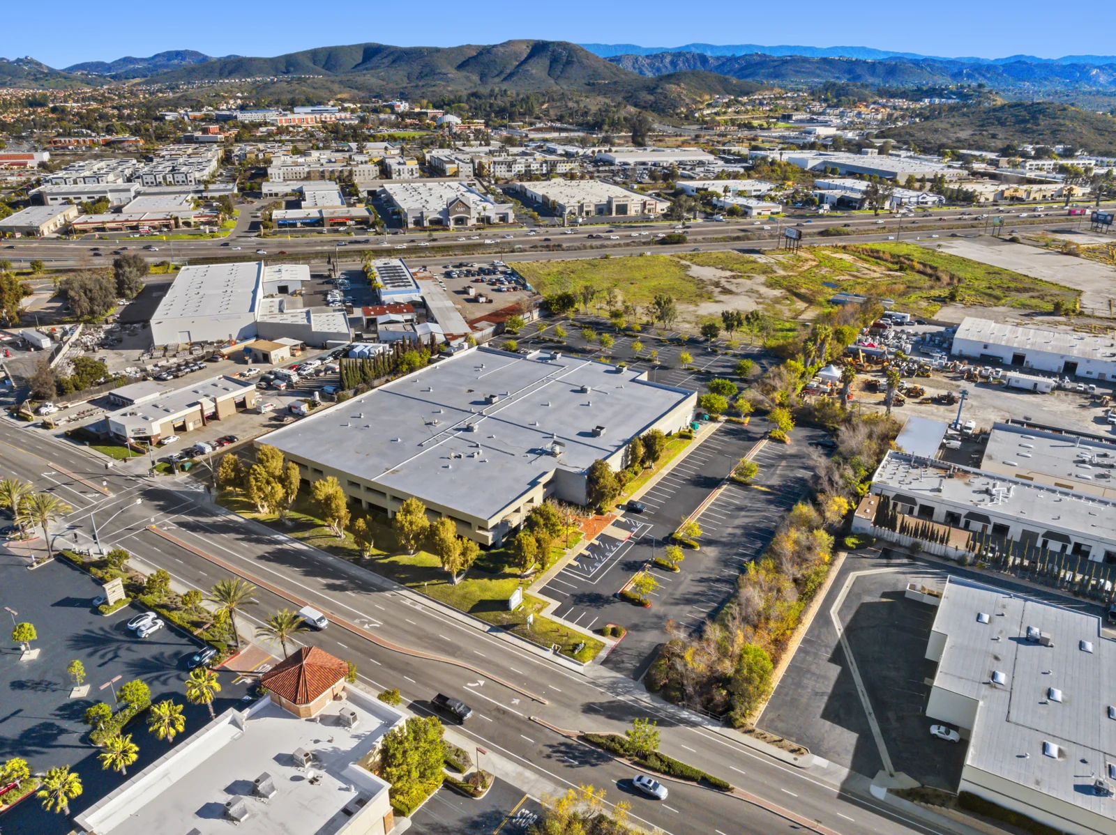 Retail in San Marcos, CA — Lease in San Marcos, CA, photo 2 of 2