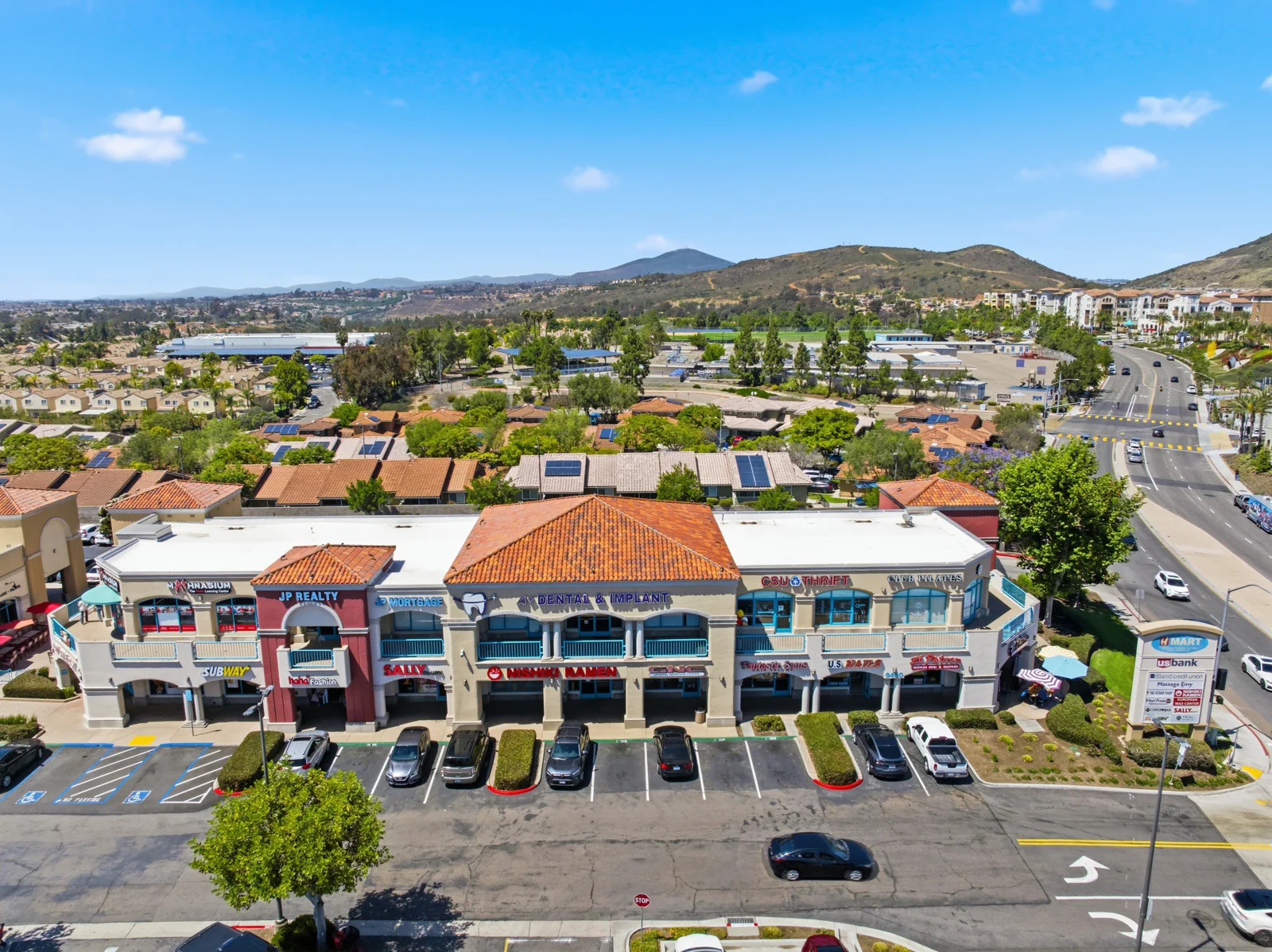 Mesa Shopping Center East — Lease in San Diego, CA, photo 3 of 8