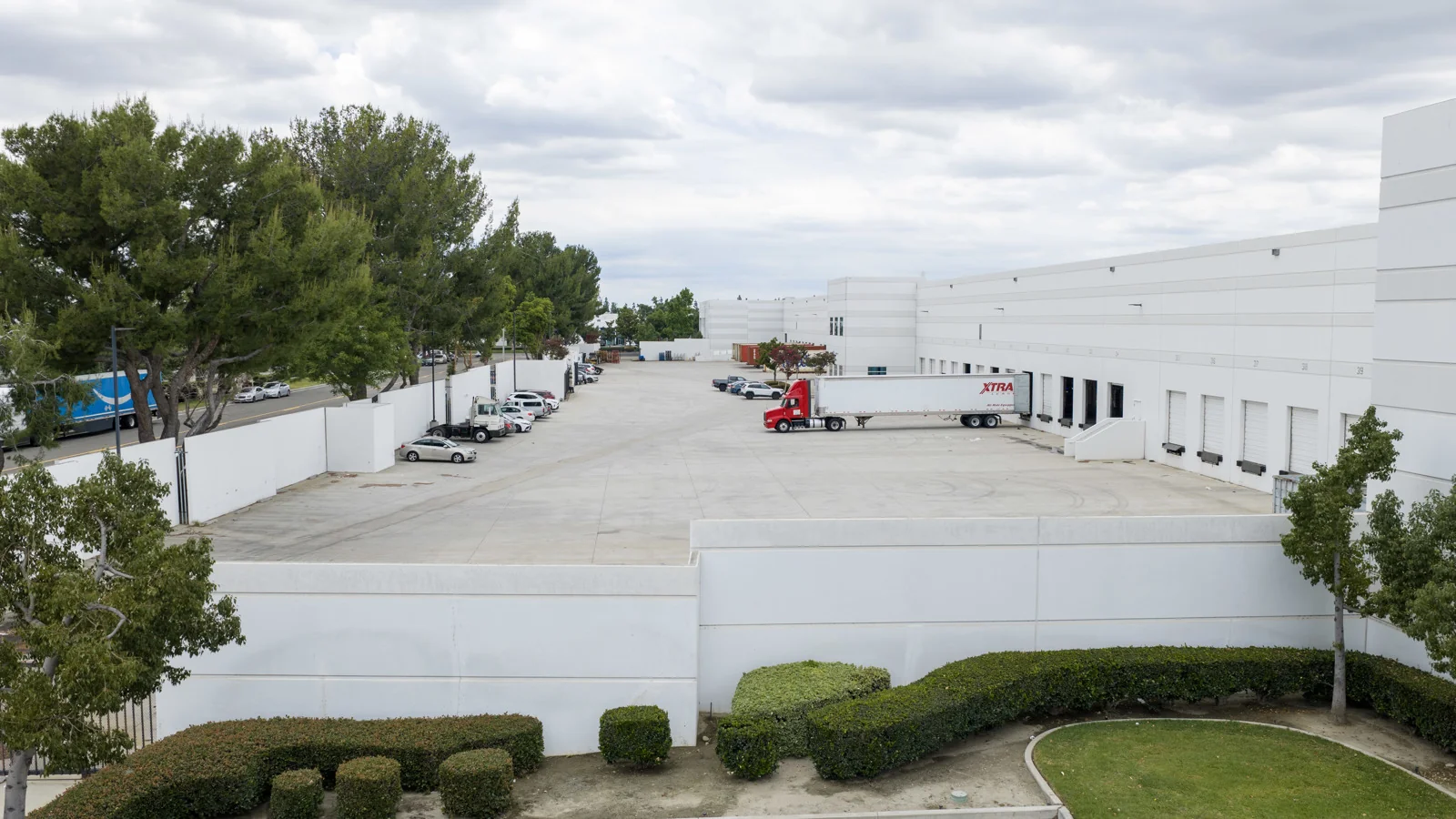Industrial in Ontario, CA — Lease in Ontario, CA, photo 5 of 8