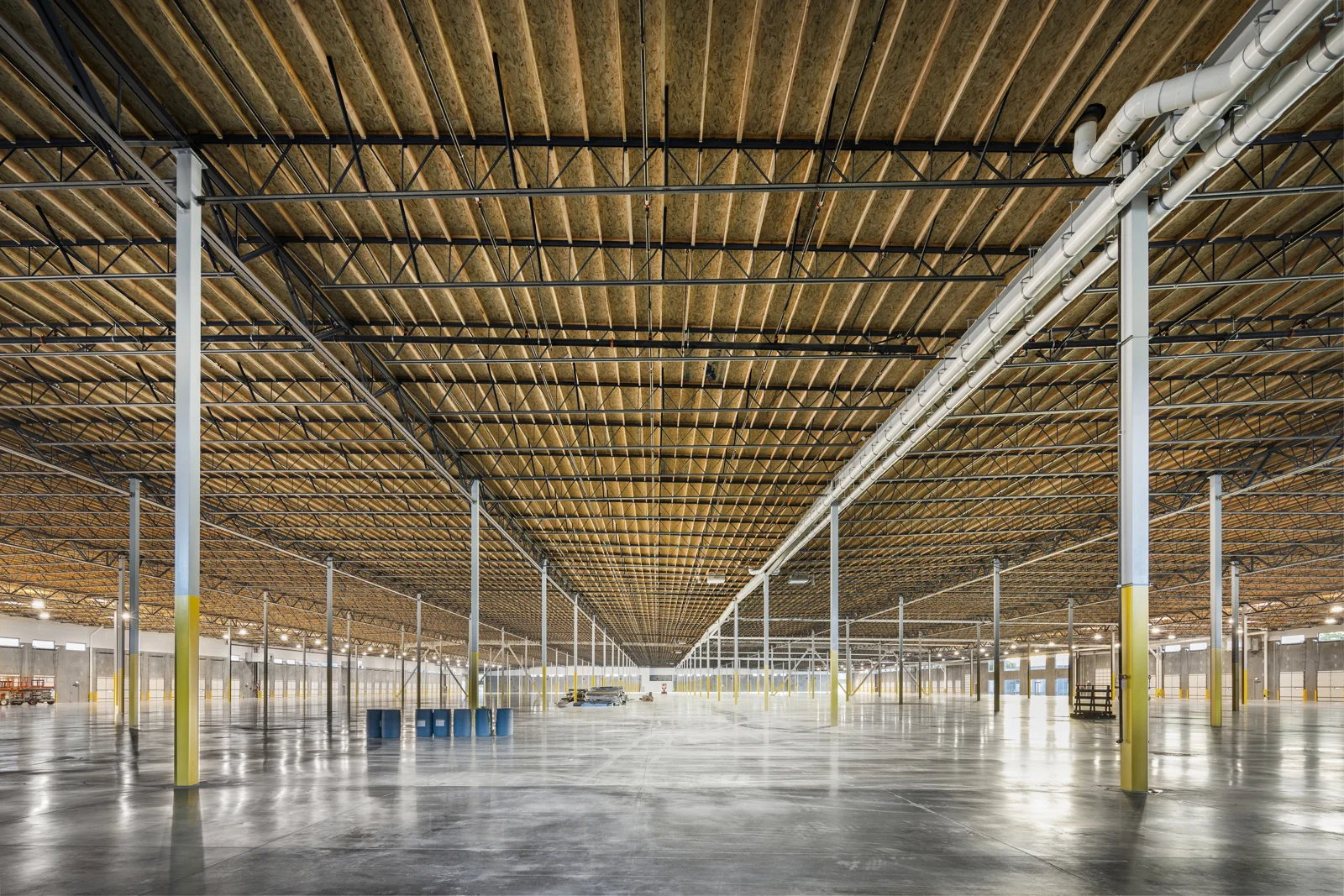 Airway Commerce Center — Lease in Reno, NV, photo 3 of 7