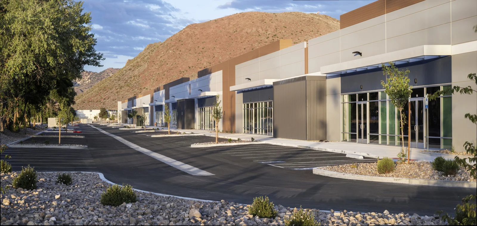 Airway Commerce Center — Lease in Reno, NV, photo 5 of 7