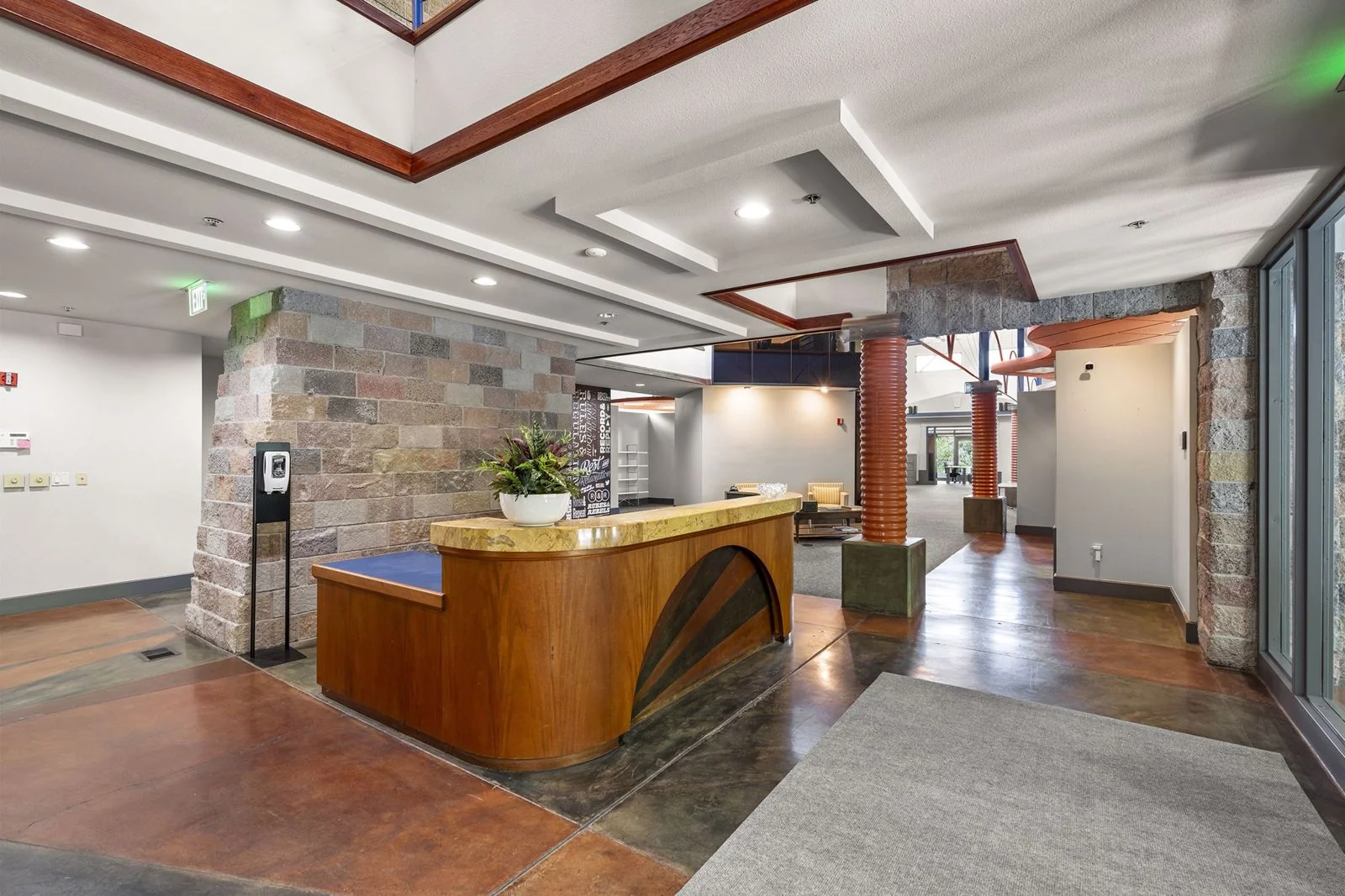 Office in Reno, NV — Sale in Reno, NV, photo 5 of 8